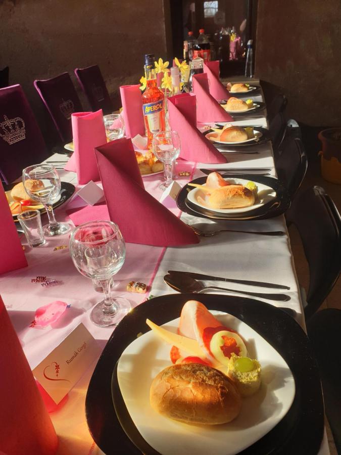 Bed and Breakfast Korona Panzio Blh nad Iplom Екстер'єр фото